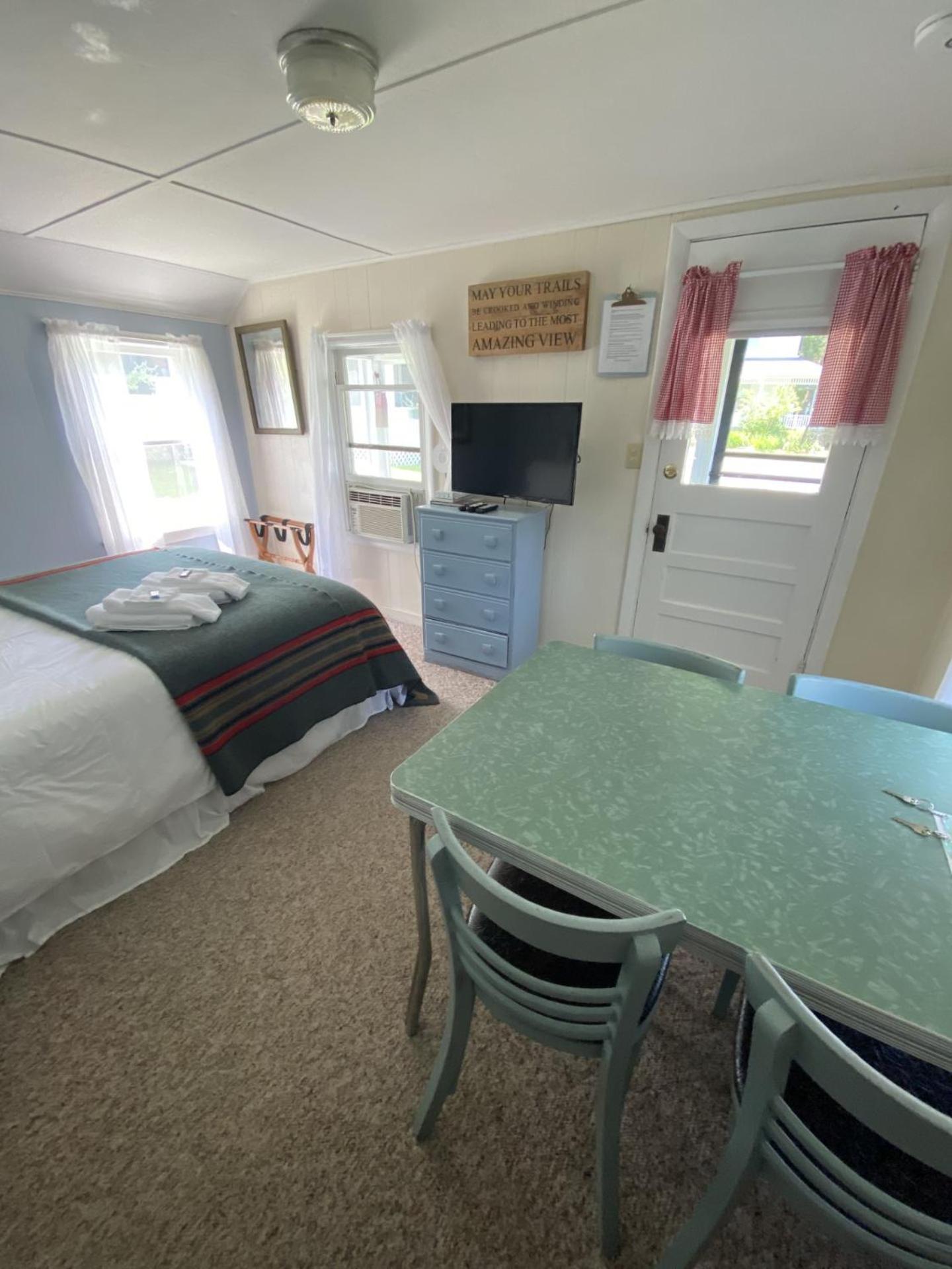 Bar Harbor Cottages & Suites Exterior photo